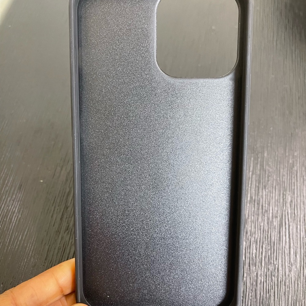 iPhone 13 Pro Max case - Picture 4 of 5